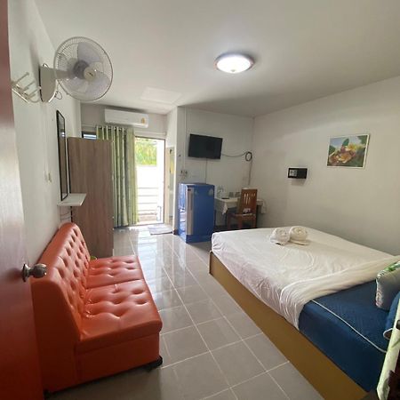 Jenny Hostel Huahin Extérieur photo