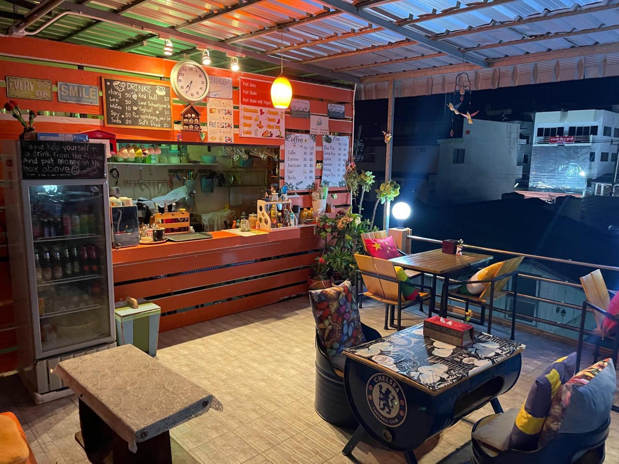 Jenny Hostel Huahin Extérieur photo