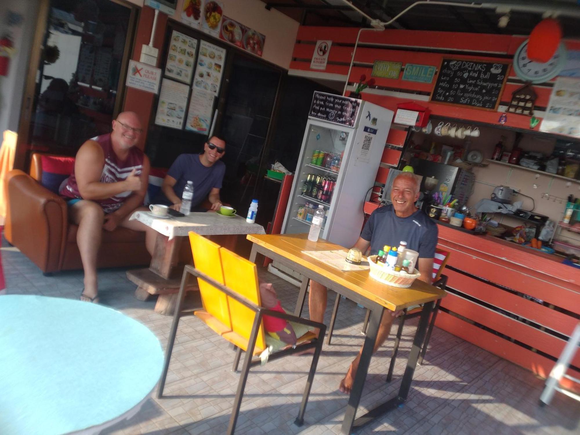 Jenny Hostel Huahin Extérieur photo