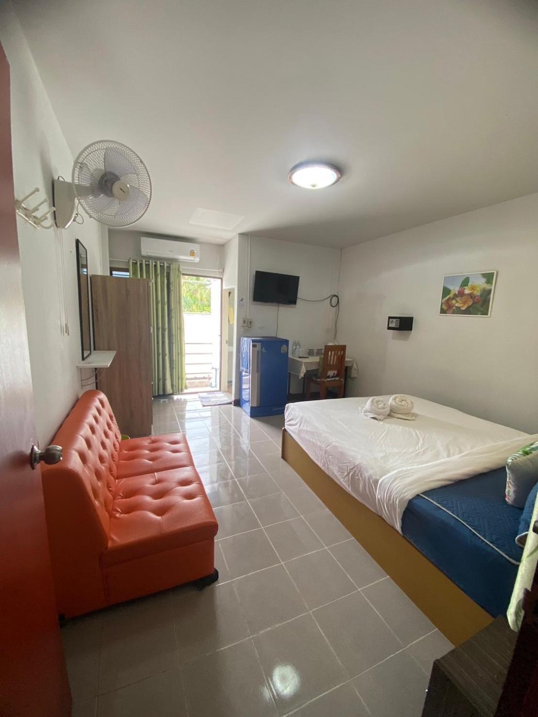 Jenny Hostel Huahin Extérieur photo