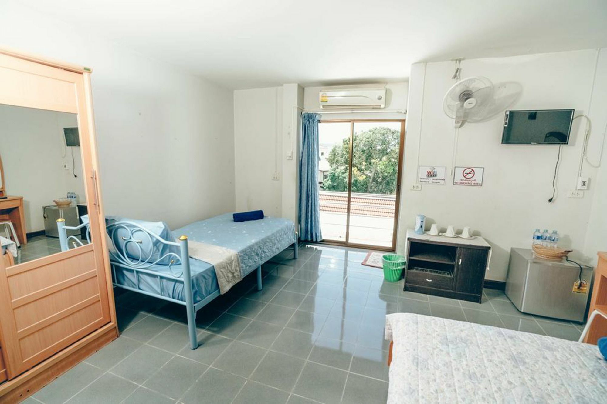 Jenny Hostel Huahin Extérieur photo