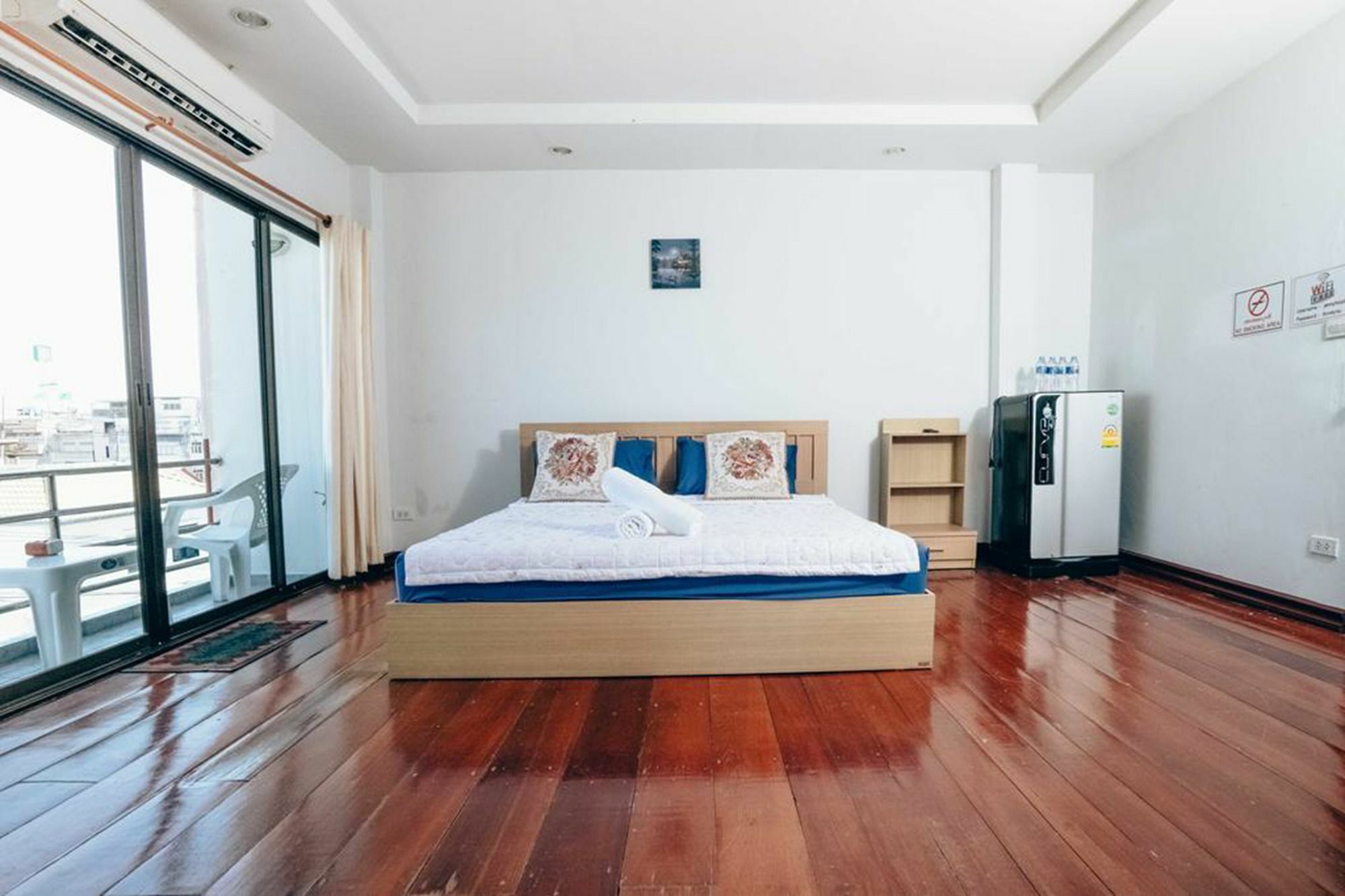Jenny Hostel Huahin Extérieur photo