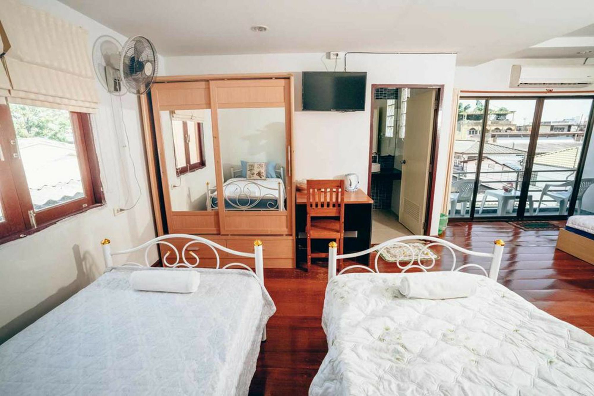 Jenny Hostel Huahin Extérieur photo