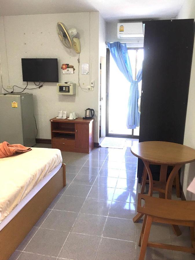 Jenny Hostel Huahin Extérieur photo