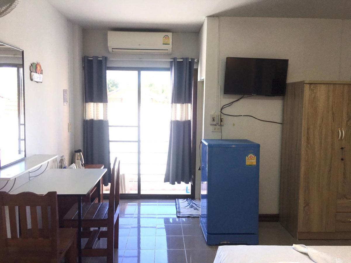 Jenny Hostel Huahin Extérieur photo